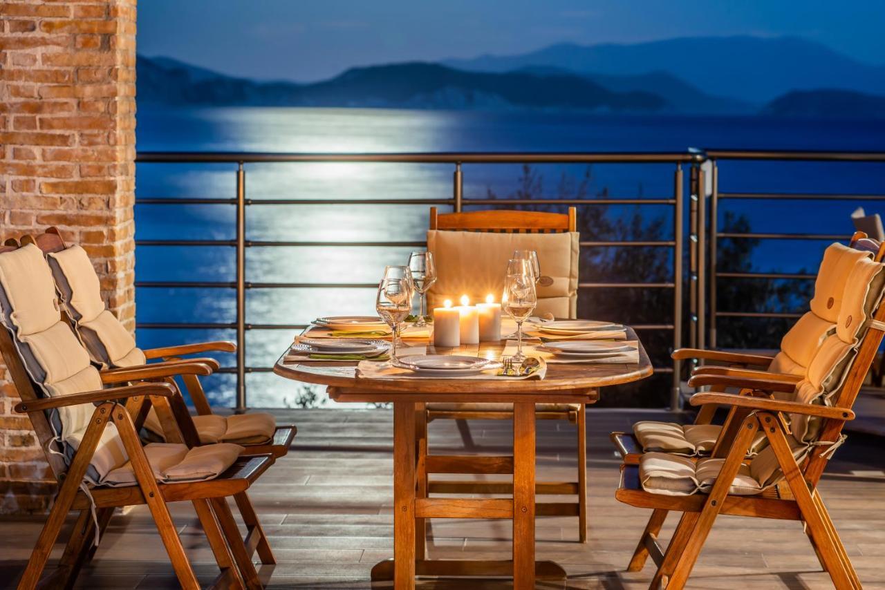 Iris Villas Lefkada - Marine Villa With Private Sea Access Sívota Exterior foto