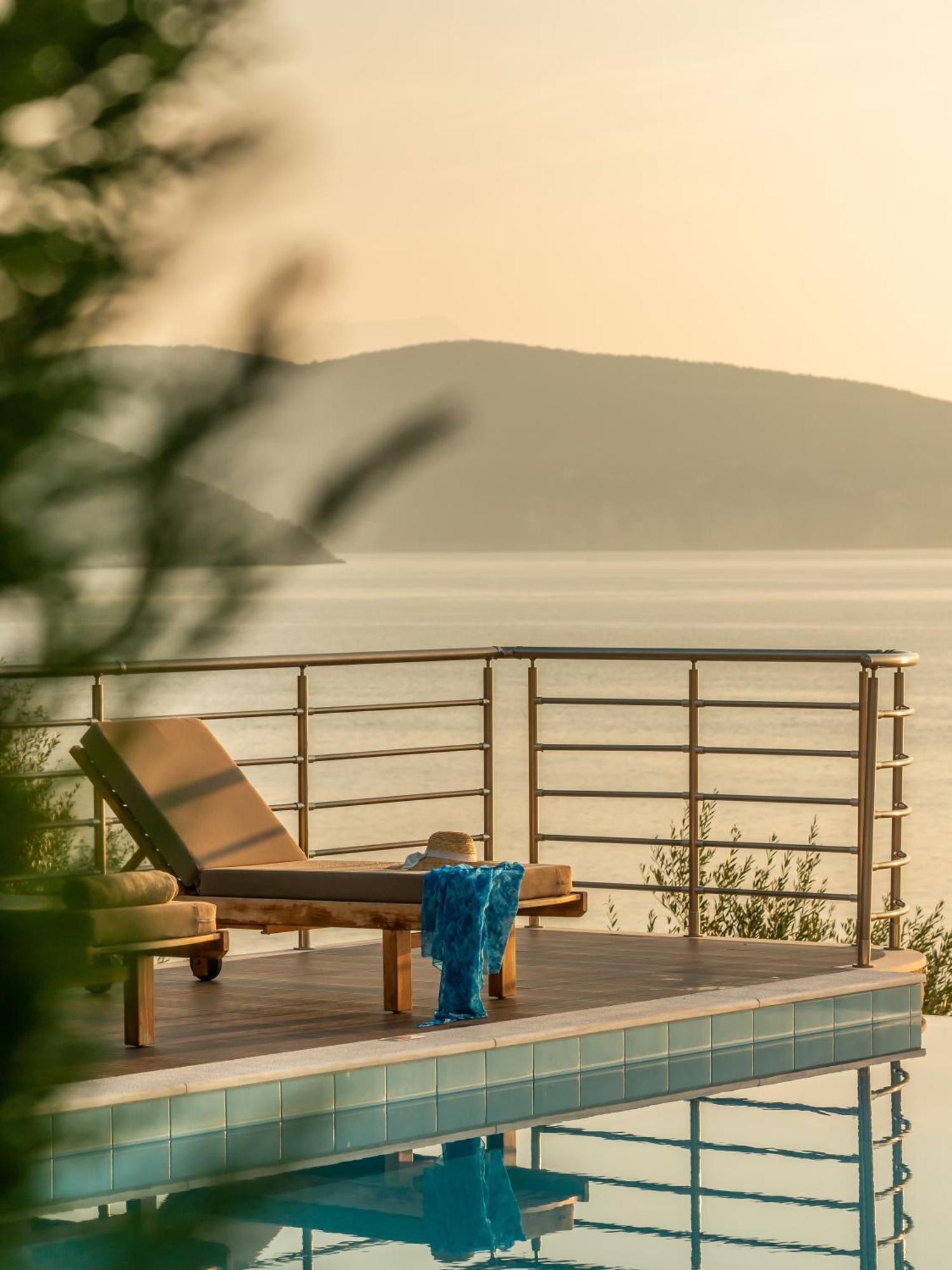 Iris Villas Lefkada - Marine Villa With Private Sea Access Sívota Exterior foto